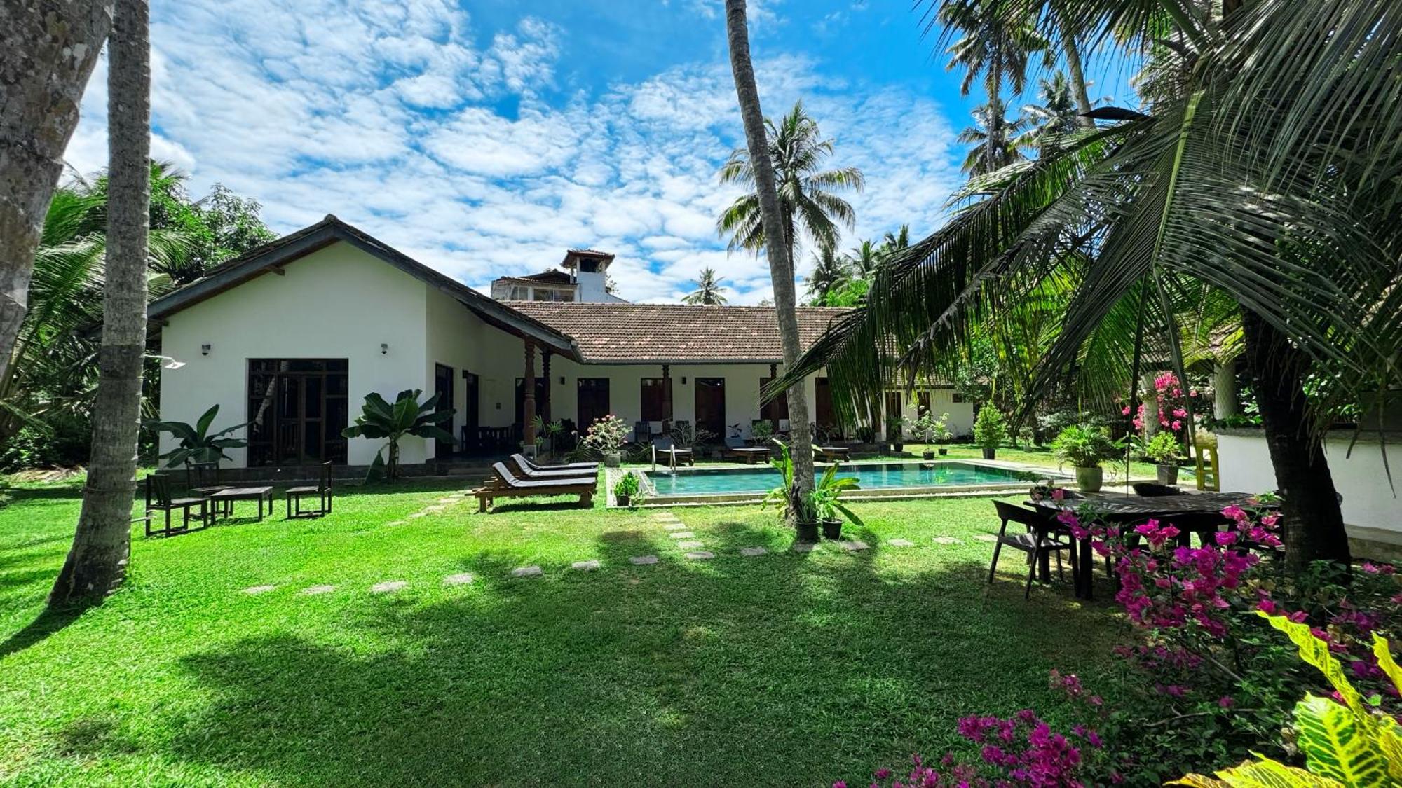 Villa Hiriketiya Dikwella Esterno foto